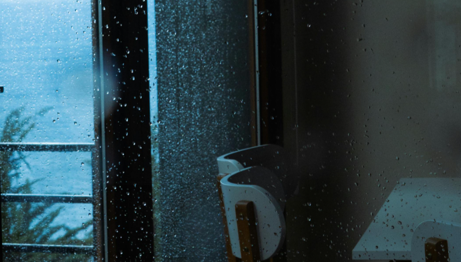 Foggy windows Foggy windows